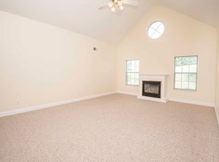 2601 Knob Creek Ln, Knoxville, TN 37912