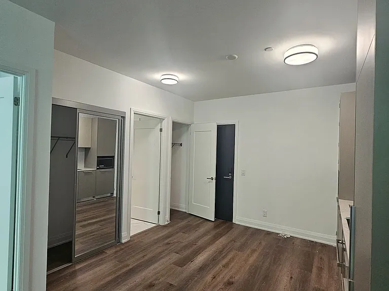 65 Broadway Ave #208 — Photo 7