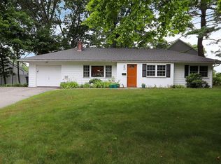 17 Wedgewood Rd #0, Natick, MA 01760