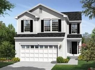 727 Westpoint Dr, Amherst, OH 44001