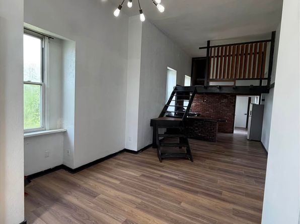 735 Ohio River Blvd APT 5