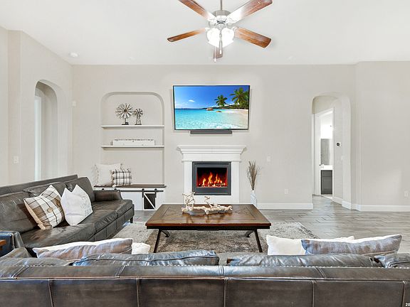 4th image of 120 Escalera Cir