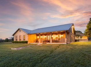 600 Bluff Creek Rd, Center Point, TX 78010