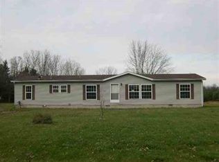 12250 W Lake Rd, Montrose, MI 48457