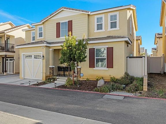 3rd image of 13642 Gray Hawk Way