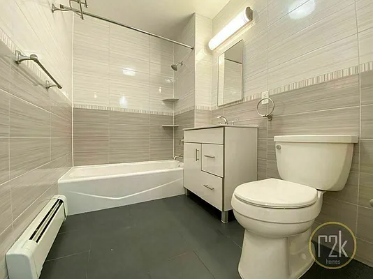 Rented by Realty 2000 Corp | media 11
