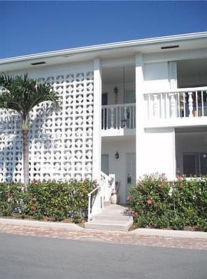 2nd image of 4201 S Ocean Boulevard #2