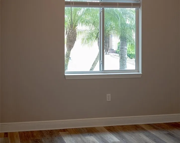 8610 Sumner Ave — Photo 8