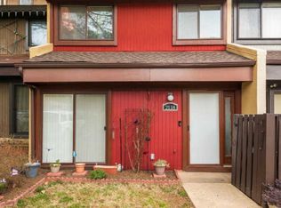 2118 Cartwright Pl, Reston, VA 20191