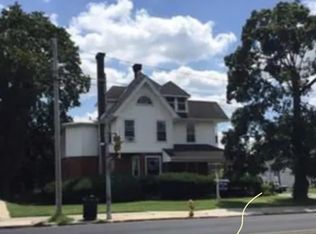 524 E Lincoln Hwy APT 1F, Coatesville, PA 19320
