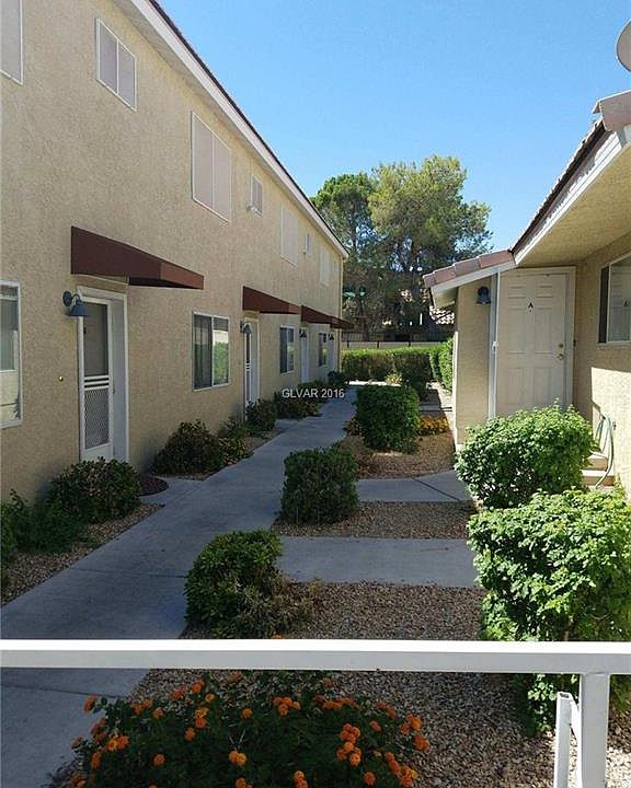 1st image of 6761 Holmby Ave APT B4
