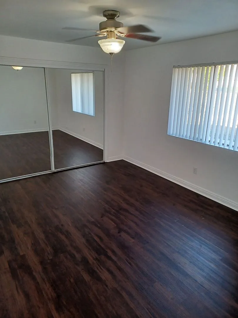 9th Street Apartments — Photo 3