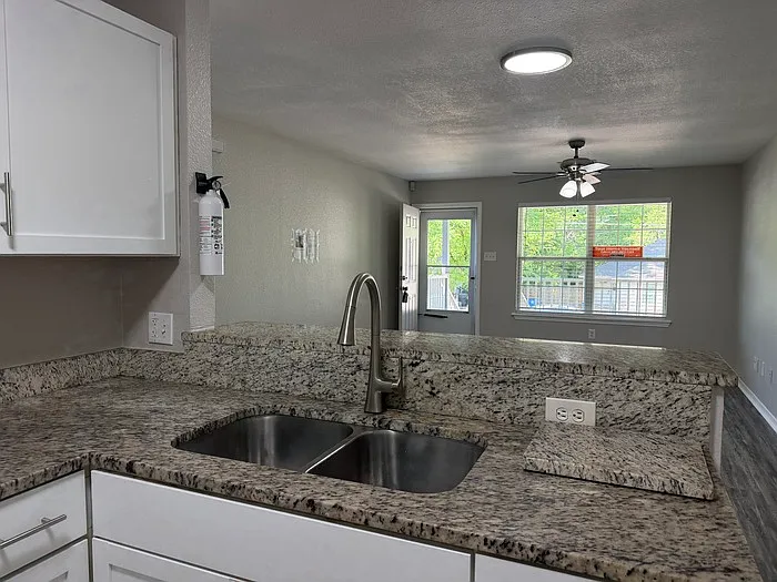 4934 Kildare Ave — Photo 19