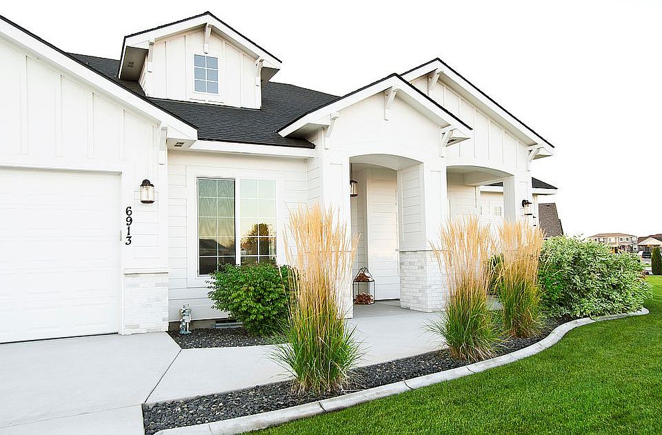 2nd image of 6913 Bitterroot Ave
