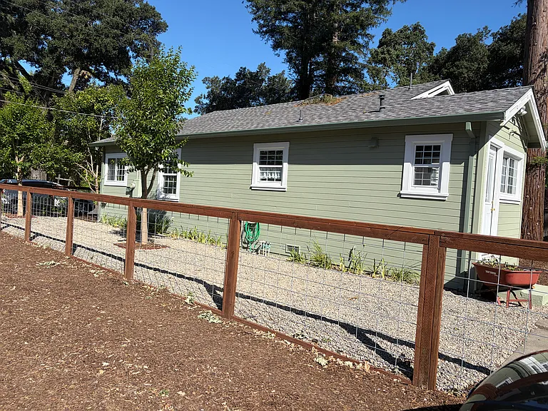 18495 Riverside Dr — Photo 12