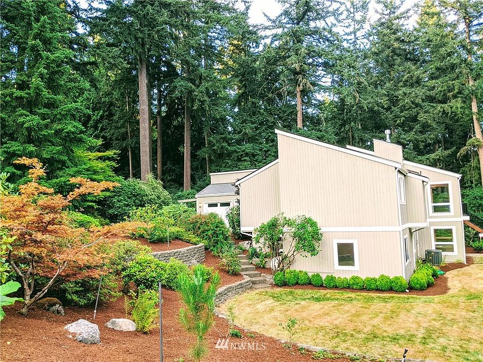 1st image of 1704 198th St SW