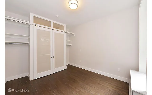 Rented by Douglas Elliman | media 16