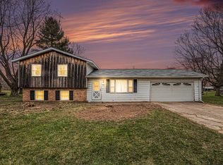 5565 Newton Ave, Coloma, MI 49038