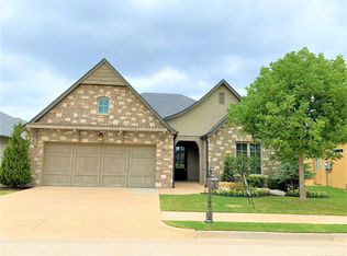 1009 W 85th St, Tulsa, OK 74132