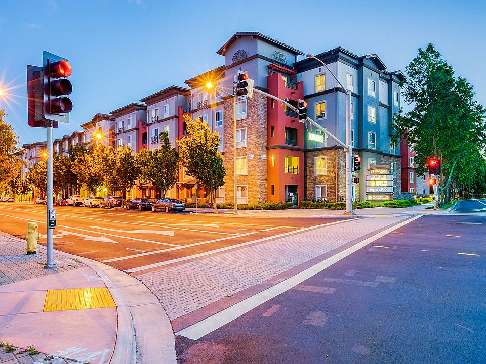 Welcome to Dublin Station by Windsor
