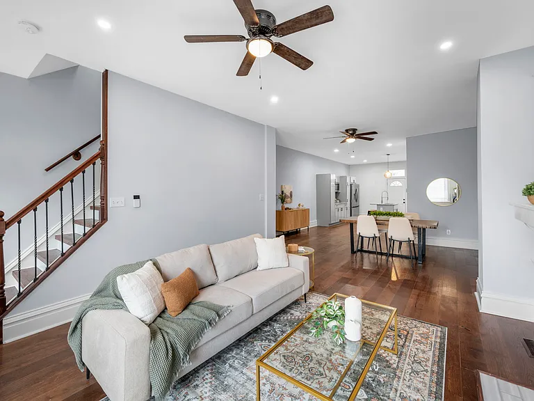 4247 Chouteau Ave — Photo 5