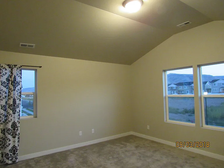 12768 S Ashington Ln — Photo 13