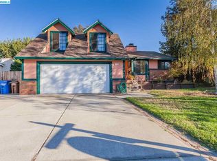 1185 Woodglen Dr, Oakley, CA