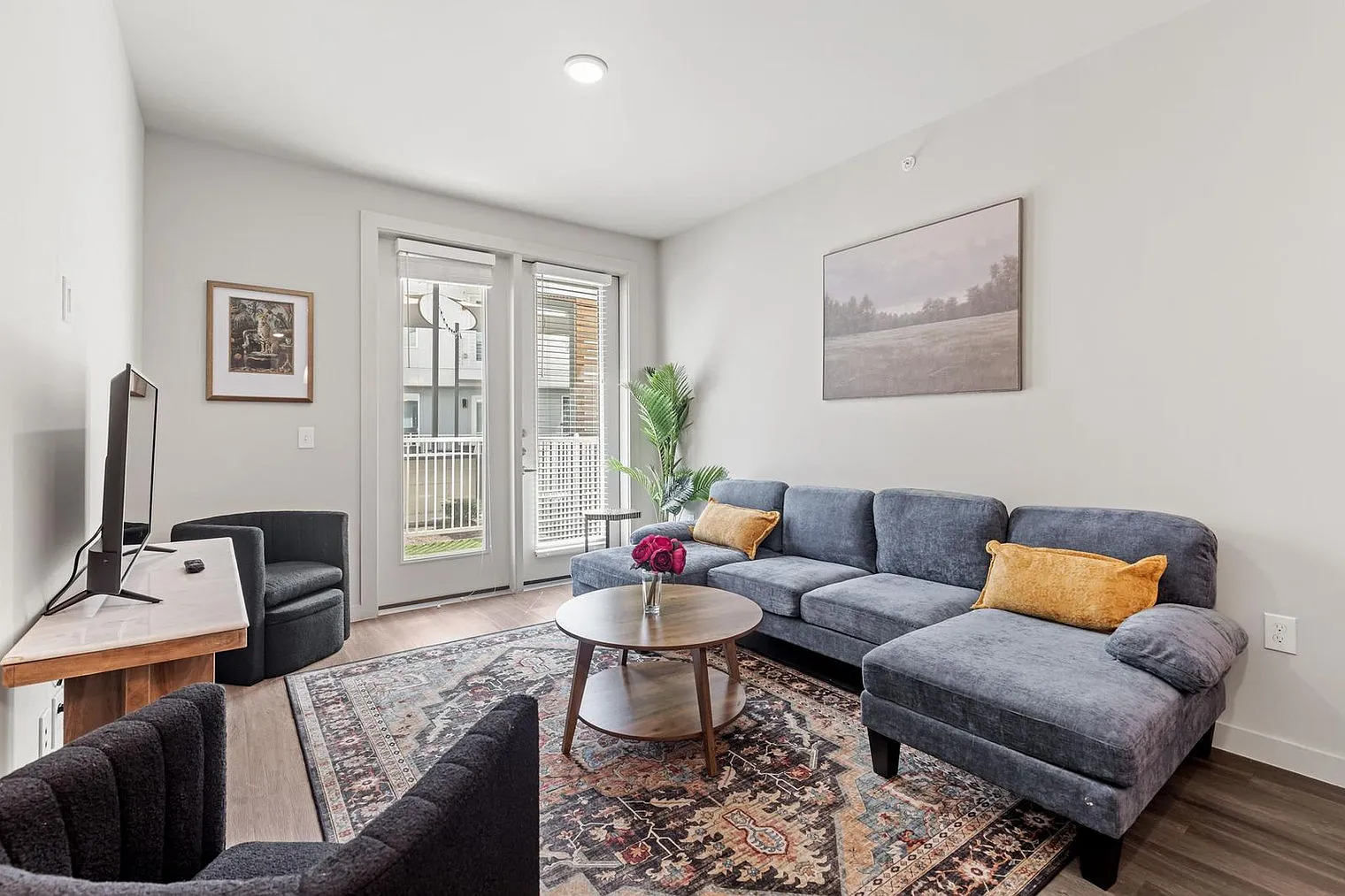 1 bed, 1.0 bath, 635 sqft, $2,850 — Photo 1