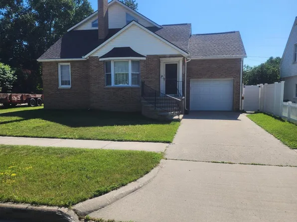 238 Bedford St, Alpena, MI 49707