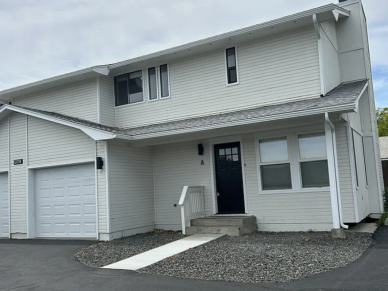 1208 S 43rd Ave — Photo 12