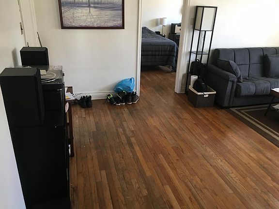 4th image of 709 E Ivinson Ave APT 35