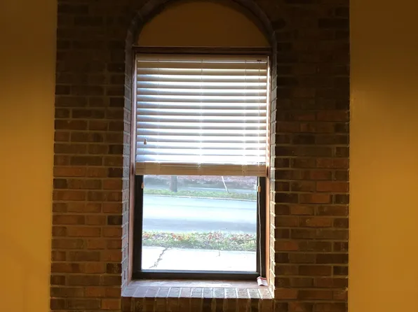 110 N Spring St, Odon, IN 47562