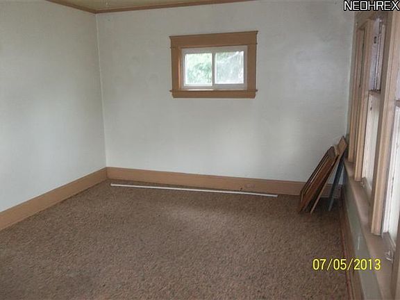 2nd image of 5730 Flowerdale Ave