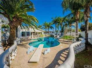 575 W Cascade Dr, Rialto, CA 92376