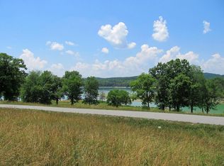 450 Fishers Loop, Sharps Chapel, TN 37866