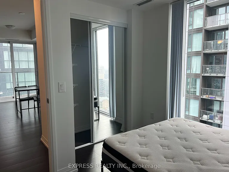 8 Widmer St #4303 — Photo 6