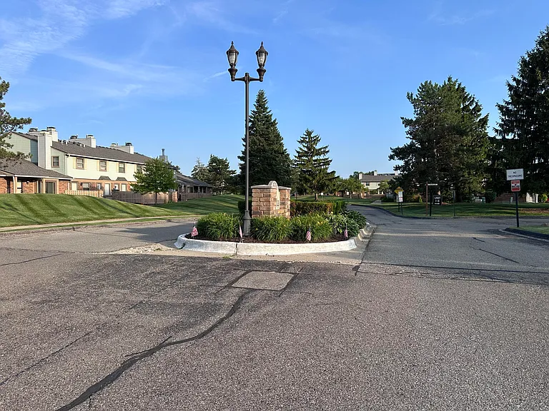 1891 Vine Way Dr #32 — Photo 22