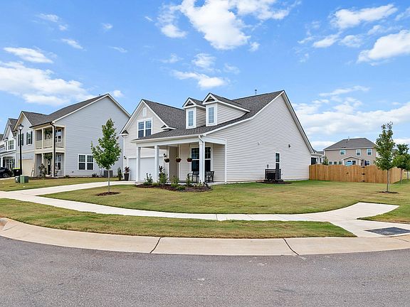 3rd image of 10 Grant Mercer Dr