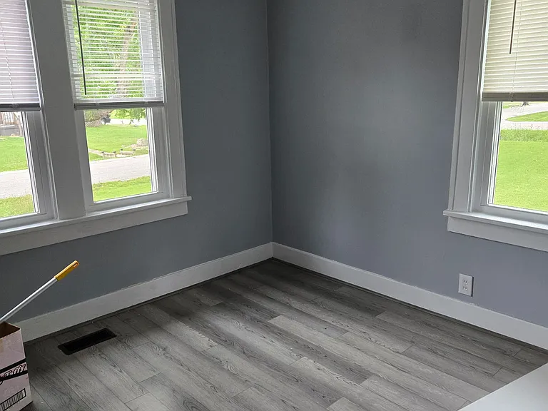586 N Carolina Ave — Photo 5