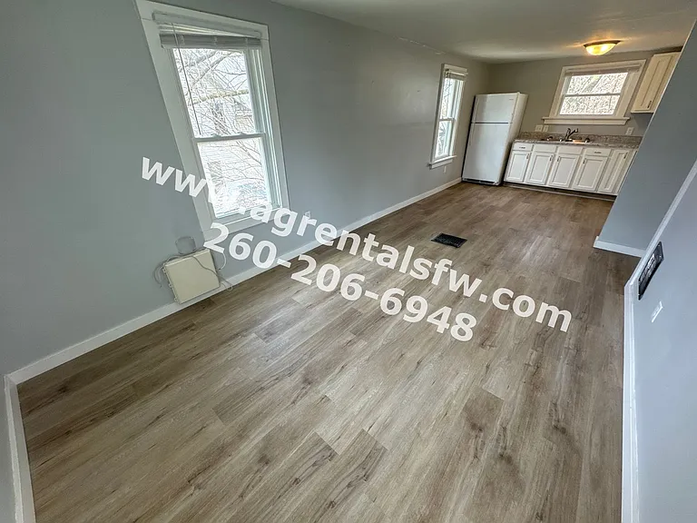 1510 Taylor St — Photo 6