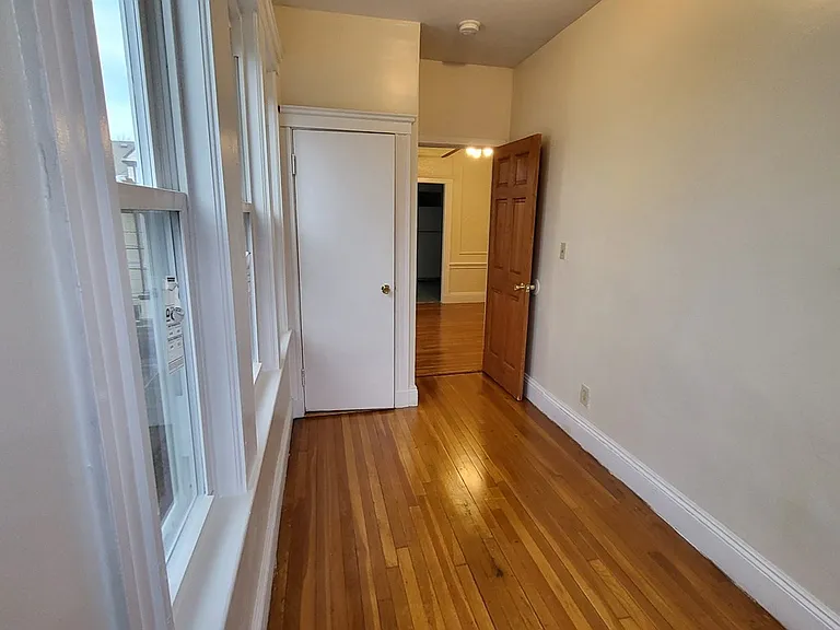 19 Mora St #2 — Photo 6