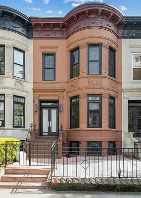 Rented by Douglas Elliman | media 14