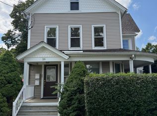 28 Davis Street #2 Nd Floor, Danbury, CT 06810