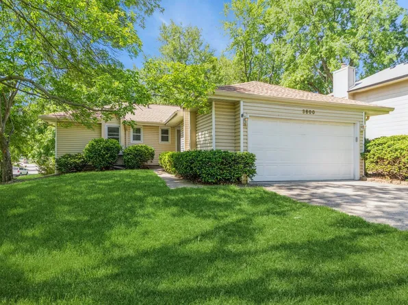 3800 Western Hills Dr, West Des Moines, IA 50265