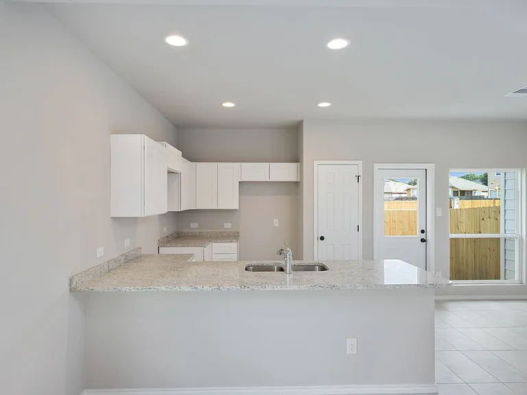 8607 Valentina Way — Photo 18
