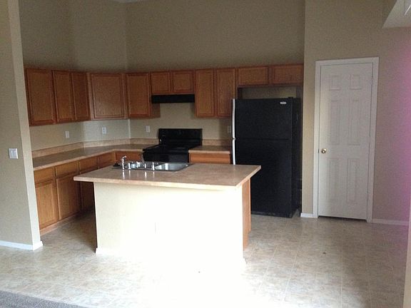 3rd image of 8631 W Superior Ave
