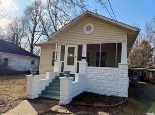 503 S Pennsylvania Ave, Carterville, IL 62918