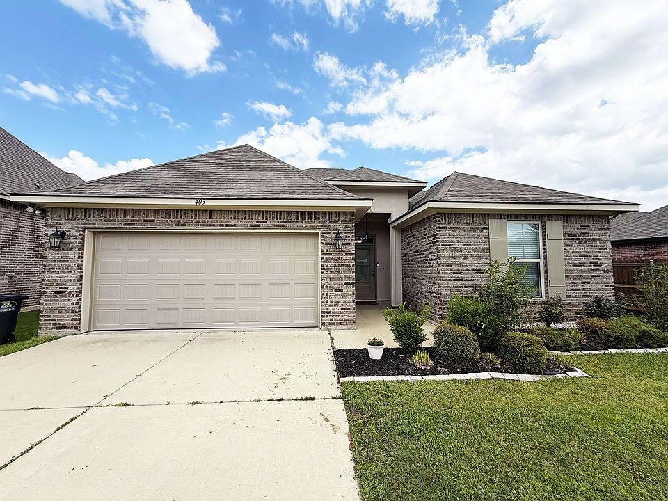 1st image of 403 Mangrove Ln