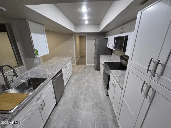 9706 W LONG HILLS Drive, Sun City, AZ 85351