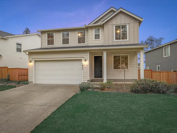 1675 N Sycamore St, Canby, OR 97013